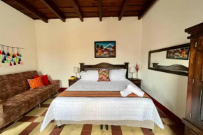 T3 Nice apartment just 3 blocks from the Park